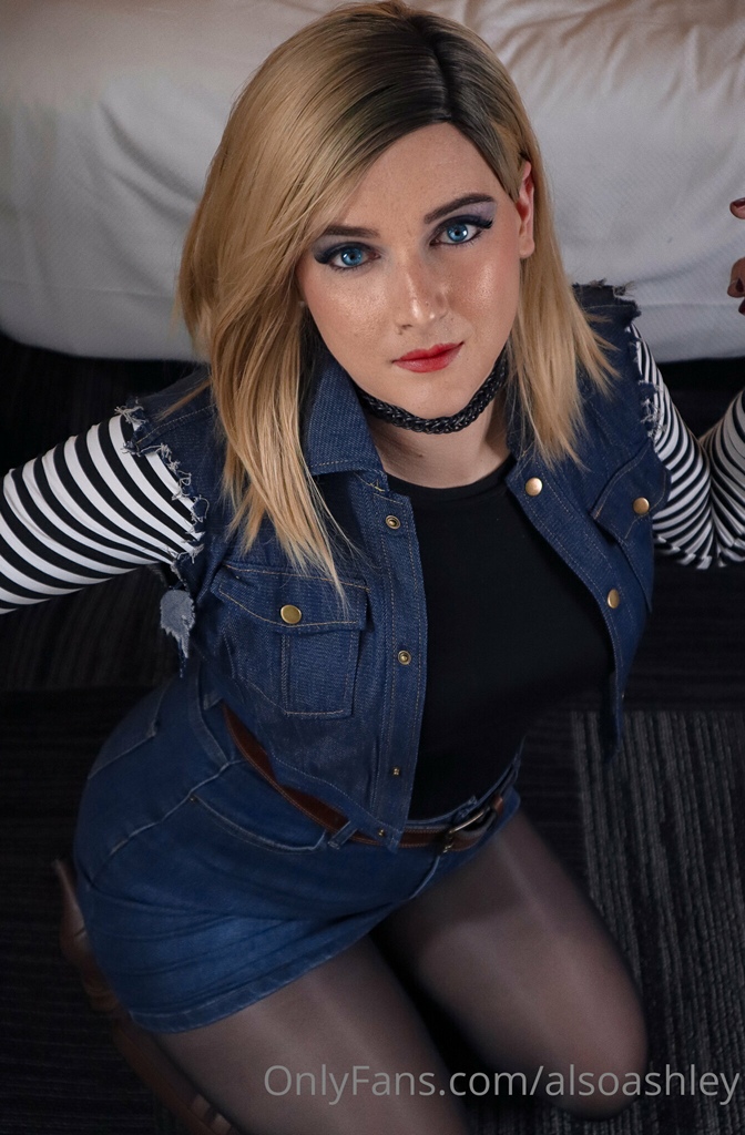Ashley Barron - Android 18 - Mitaku photo 1-9