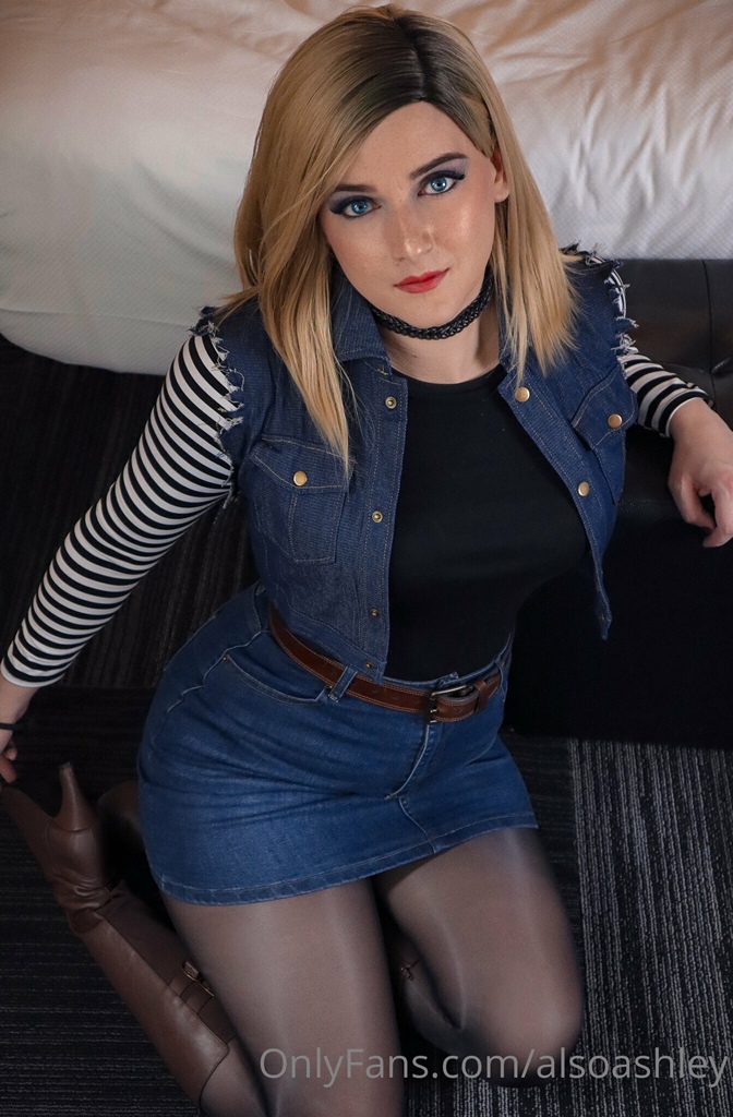 Ashley Barron - Android 18 - Mitaku photo 1-10