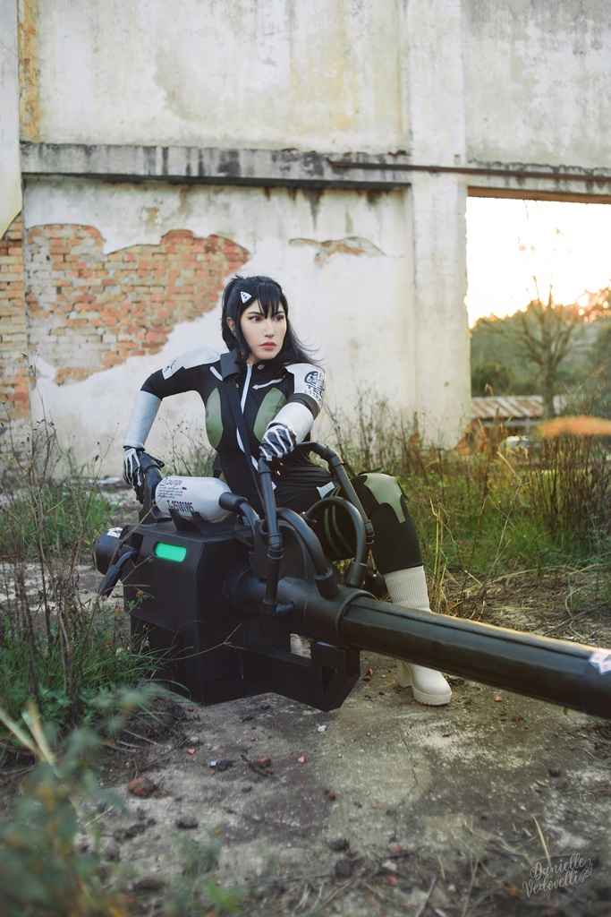 Danielle Vedovelli - Mina Ashiro - Mitaku photo 1-16