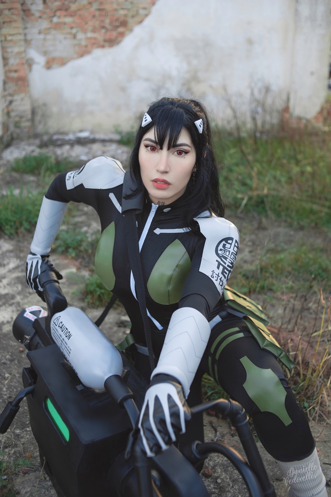 Danielle Vedovelli - Mina Ashiro - Mitaku photo 1-17