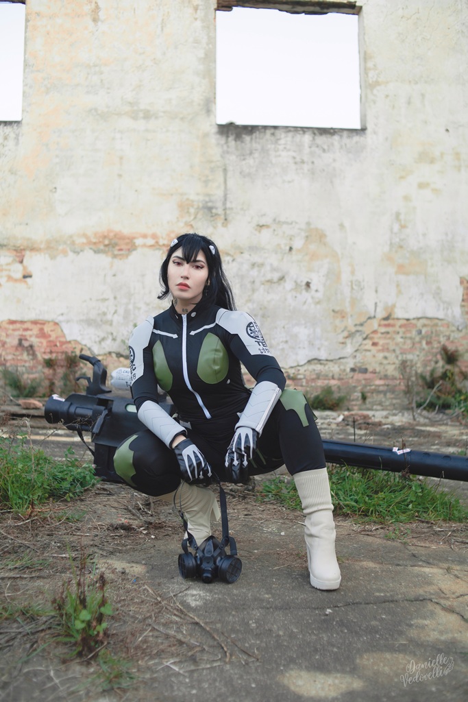 Danielle Vedovelli - Mina Ashiro - Mitaku photo 2-3