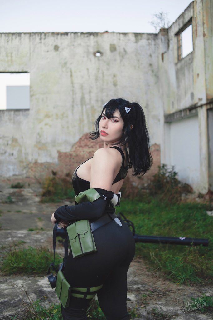 Danielle Vedovelli - Mina Ashiro - Mitaku photo 2-7