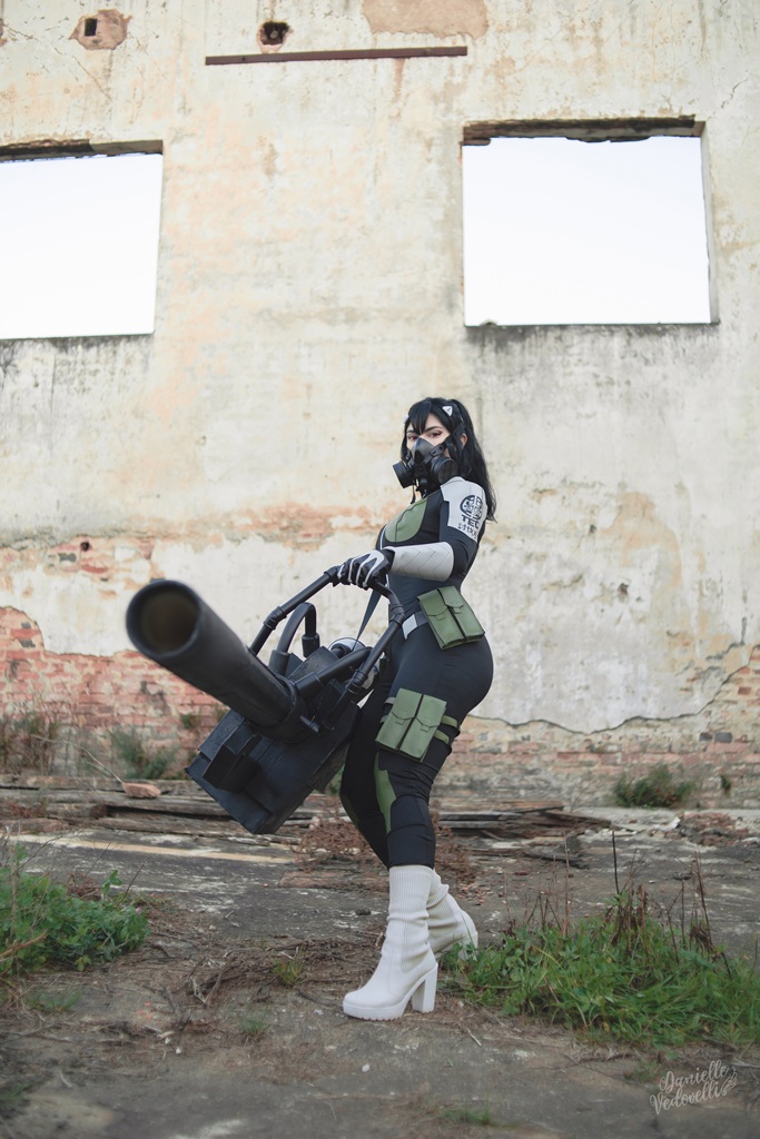 Danielle Vedovelli - Mina Ashiro - Mitaku photo 1-3