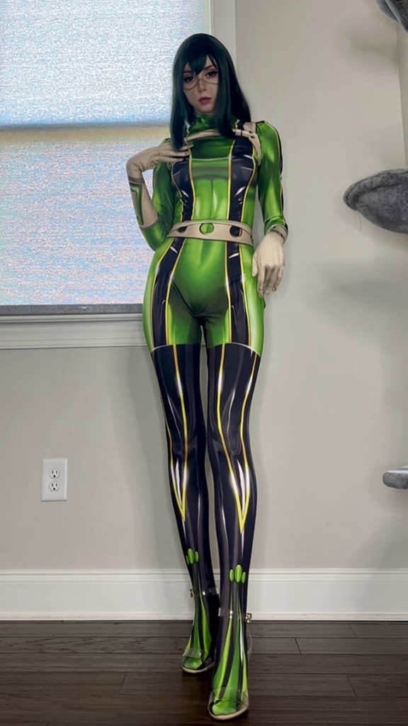 Duckie Cos - Tsuyu Asui - Mitaku photo 1-0