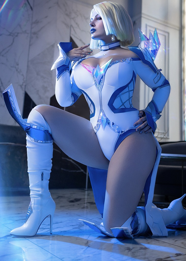 Liz Joestar - Emma Frost - Mitaku photo 1-9