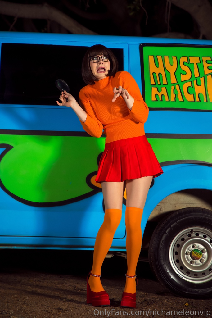 Nichameleon - Velma Dinkley - Mitaku photo 1-13