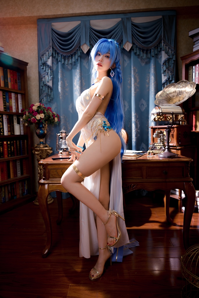 Shika 小鹿鹿 - Helm (NIKKE) - Mitaku photo 1-0