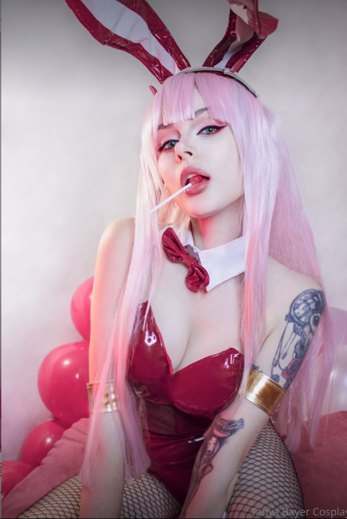 Tanya Bayer - Zero Two Bunny Suit - Mitaku photo 1-0