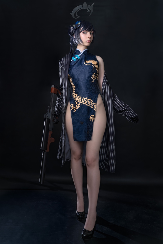 Victoria Lirell - Kisaki (Blue Archive) - Mitaku photo 1-0