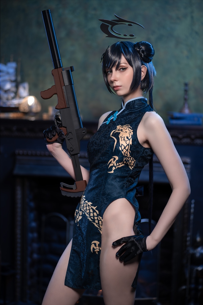 Victoria Lirell - Kisaki (Blue Archive) - Mitaku photo 1-16