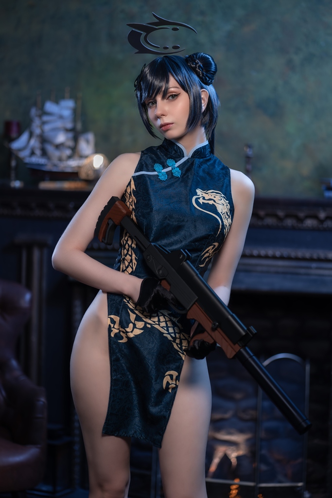 Victoria Lirell - Kisaki (Blue Archive) - Mitaku photo 1-17