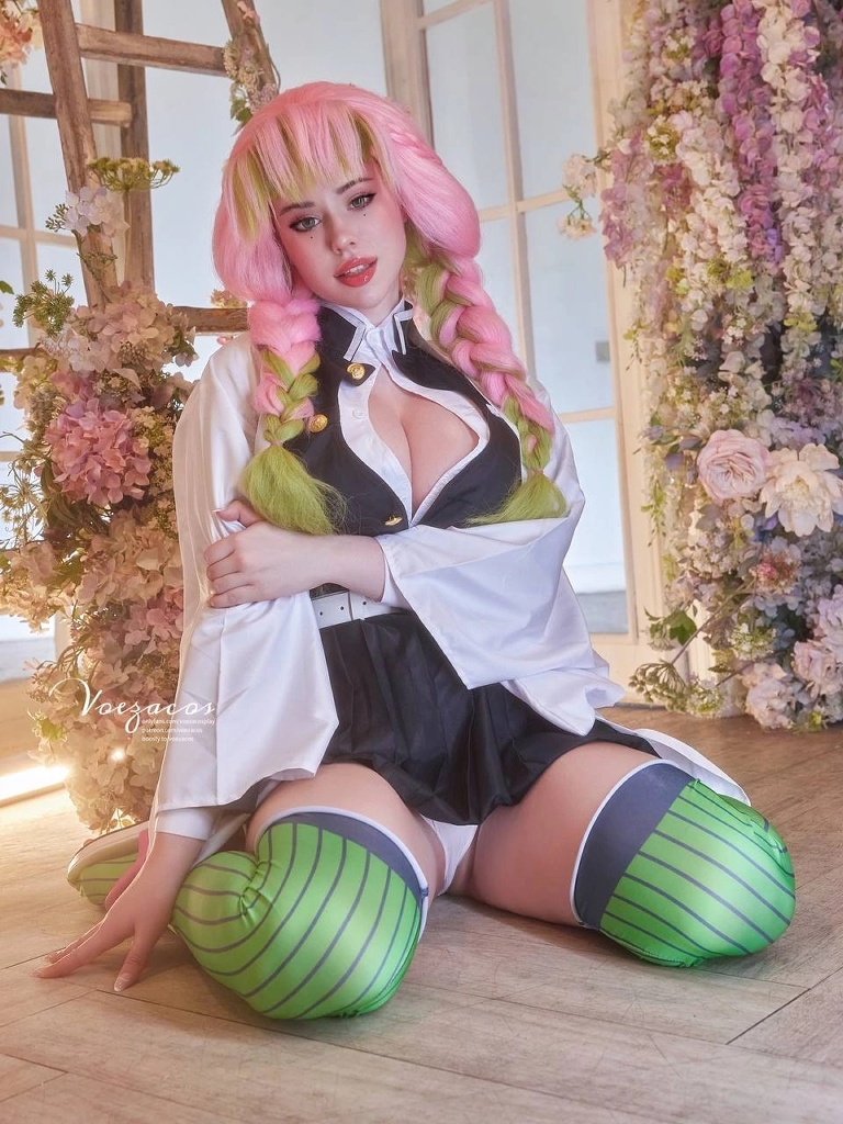 Voezacos - Mitsuri Kanroji - Mitaku photo 1-1