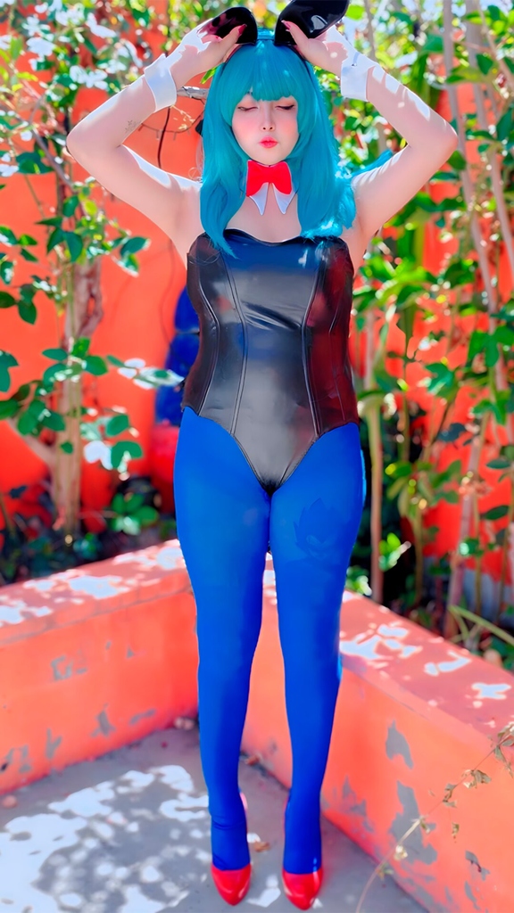 Arelly Trujillo - Bulma Bunny Suit - Mitaku photo 1-6