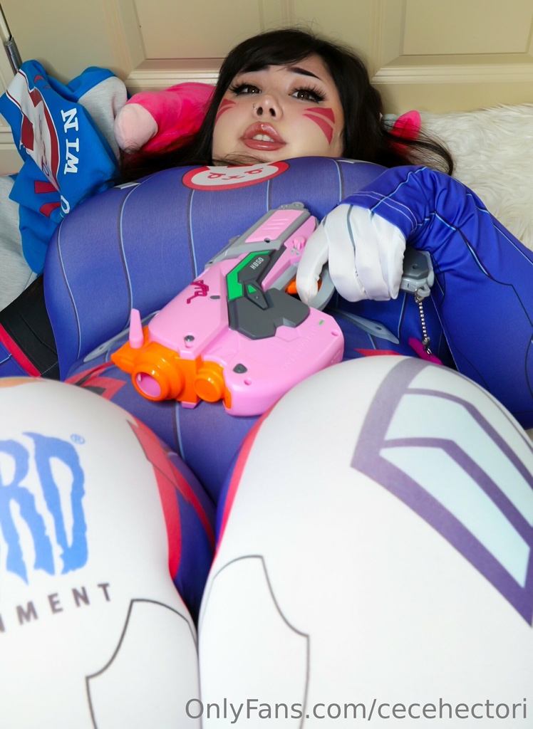 Cece Hectori - D.Va - Mitaku photo 1-0