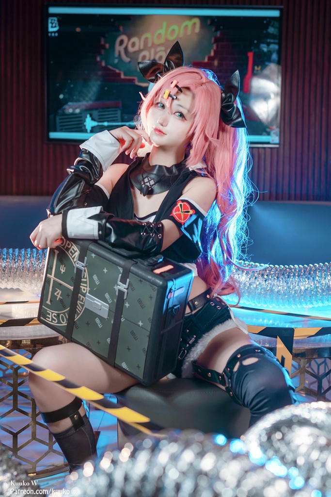 Kuuko W - Nicole (Zenless Zone Zero) - Mitaku photo 1-0