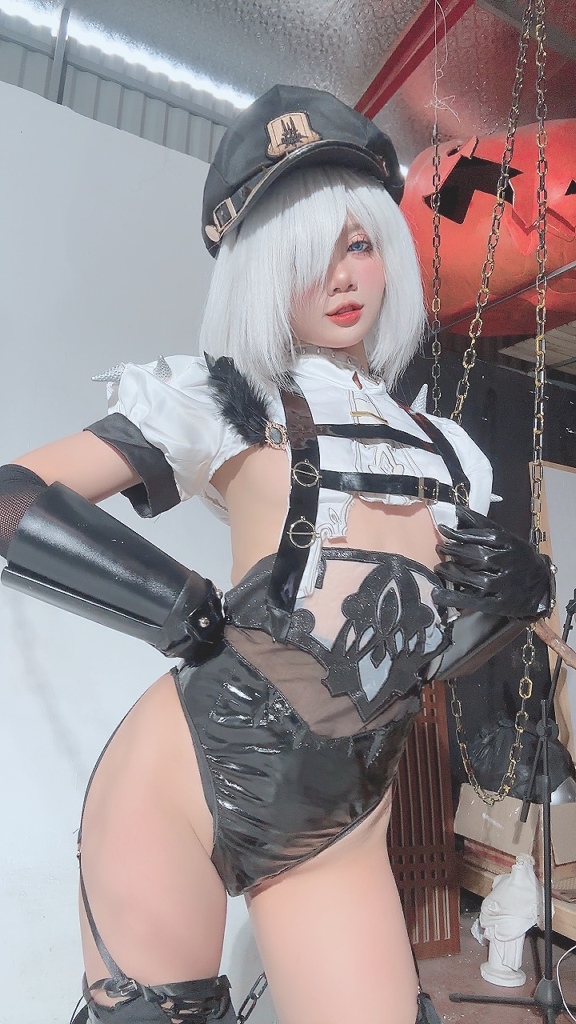 PoppaChan - 2B Officer - Mitaku photo 3-2