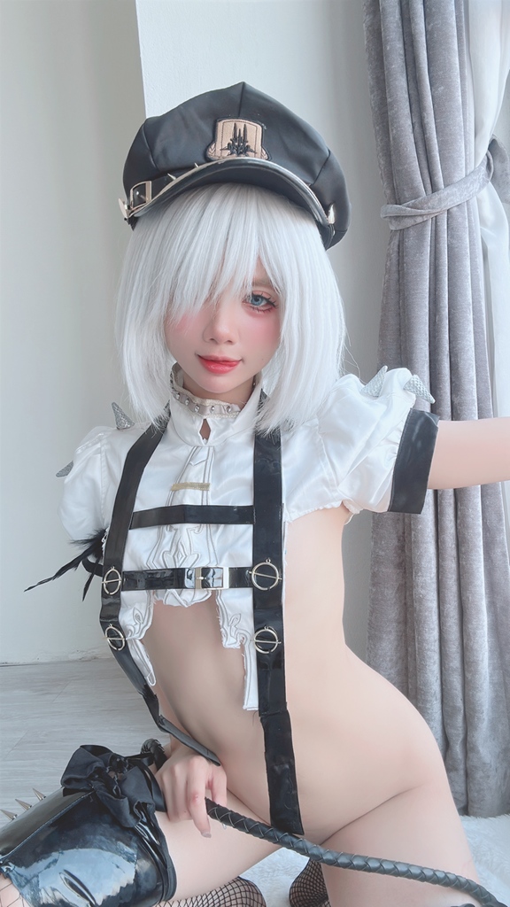PoppaChan - 2B Officer - Mitaku photo 5-1