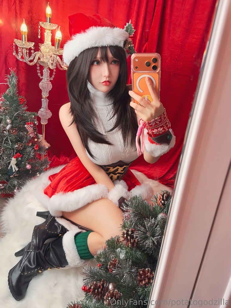 Potato Godzilla - Xmas 2025 - Mitaku photo 1-17