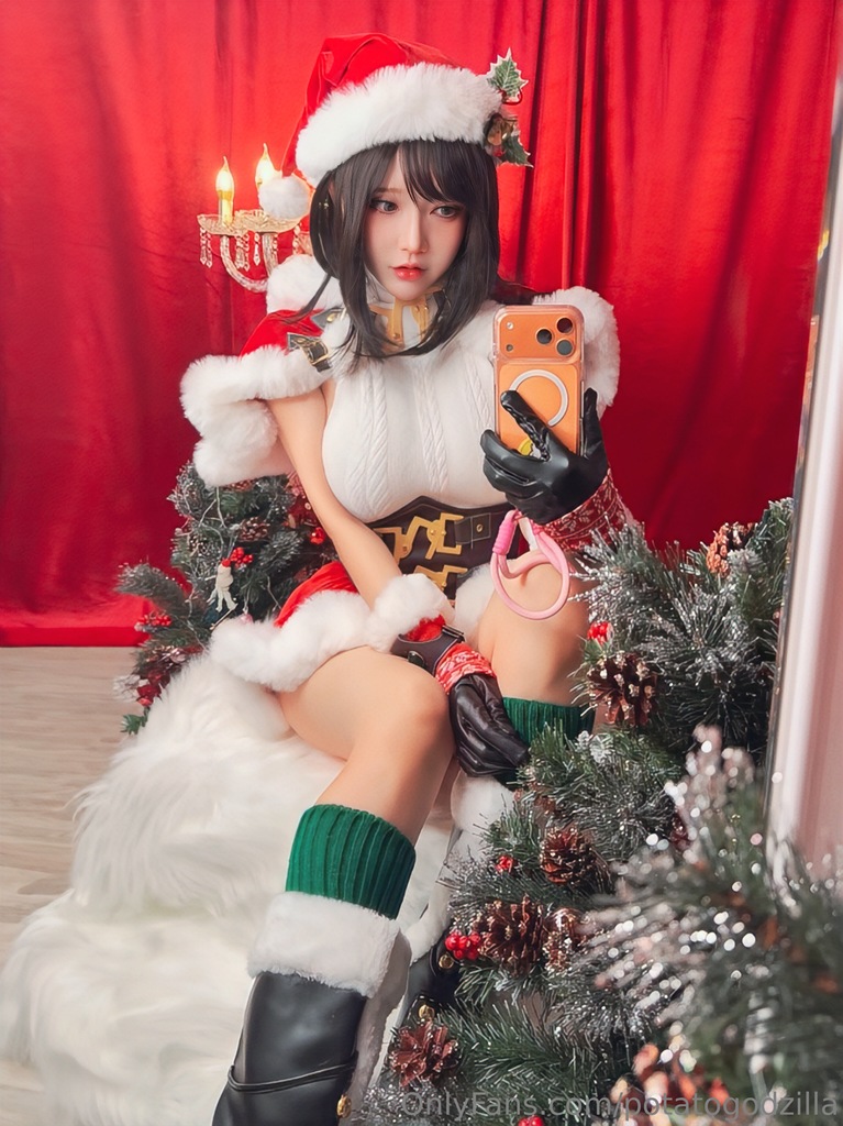 Potato Godzilla - Xmas 2025 - Mitaku photo 1-3