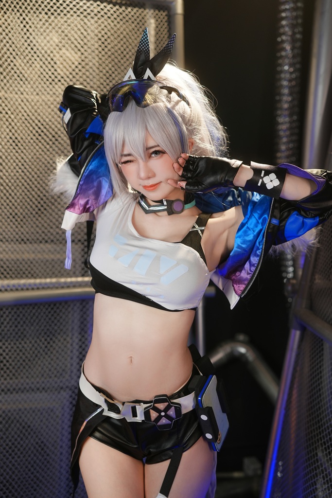 Sally Dorasnow - Silver Wolf (Honkai: Star Rail) - Mitaku photo 2-0