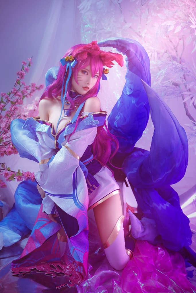 Shimizu Yuno 清水由乃 - Spirit Blossom Ahri - Mitaku photo 1-9