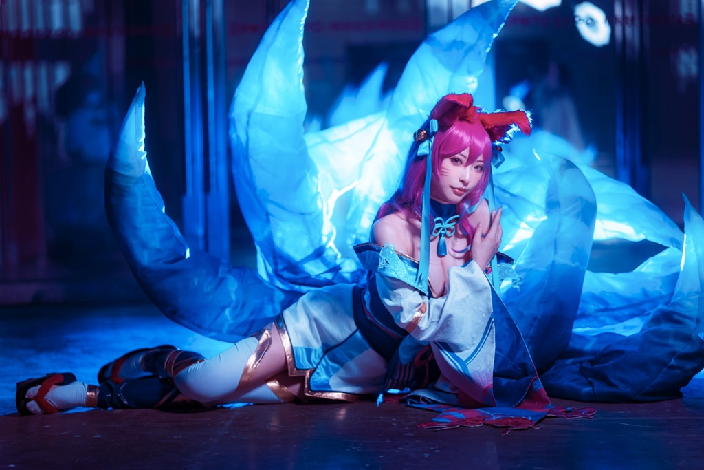 Shimizu Yuno 清水由乃 - Spirit Blossom Ahri - Mitaku photo 1-2