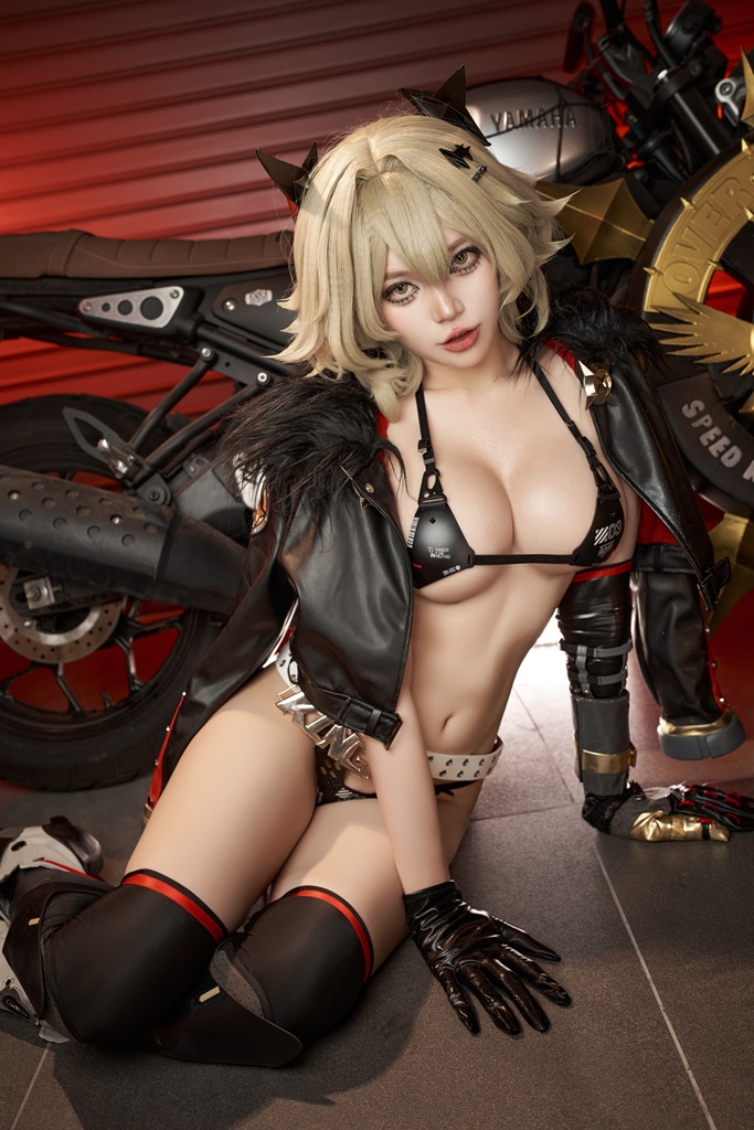 ZinieQ - Caesar King - Mitaku photo 1-19