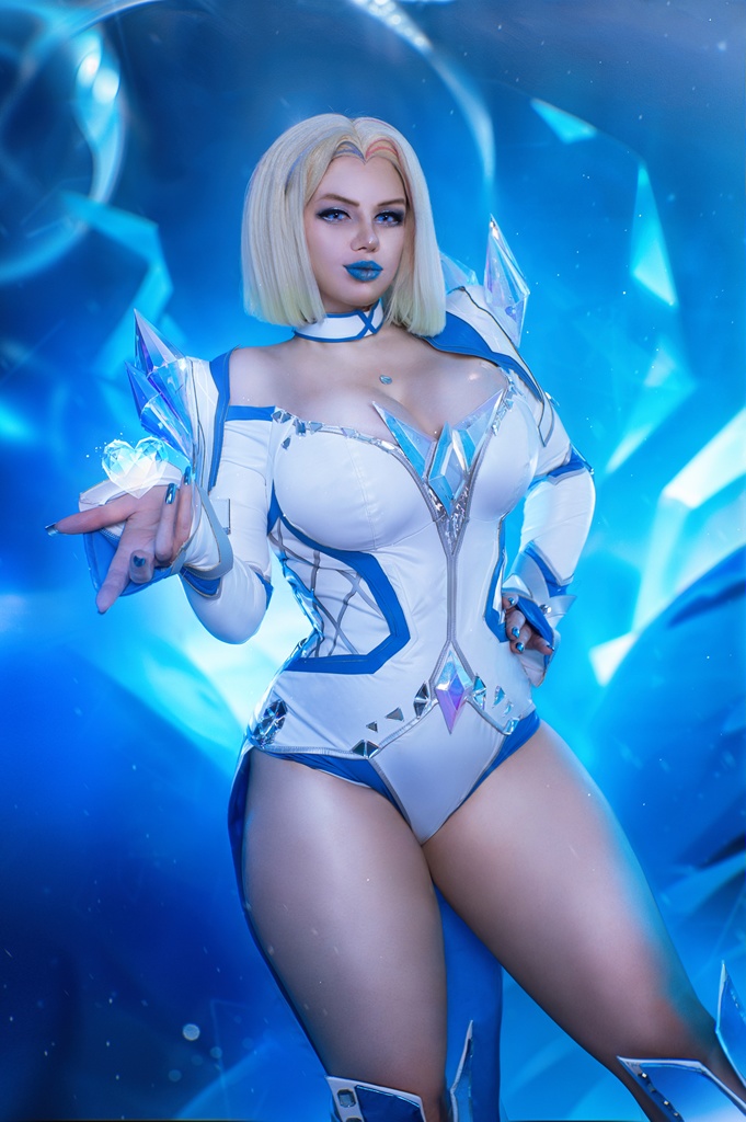 Alice Cosplay - Emma Frost - Mitaku photo 1-3