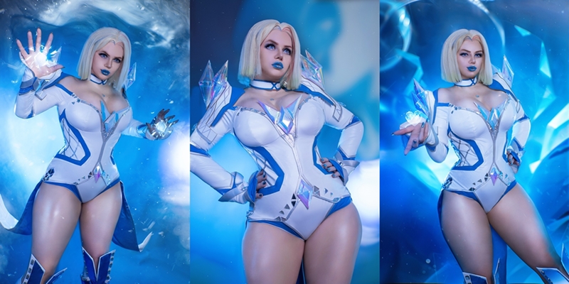 Alice Cosplay - Emma Frost - Mitaku