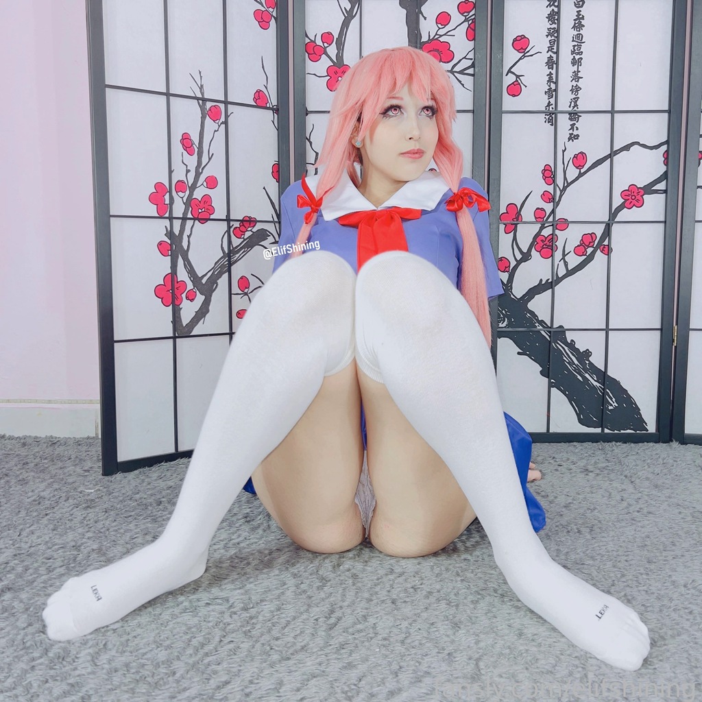 Elifshining - Yuno Gasai - Mitaku photo 1-0
