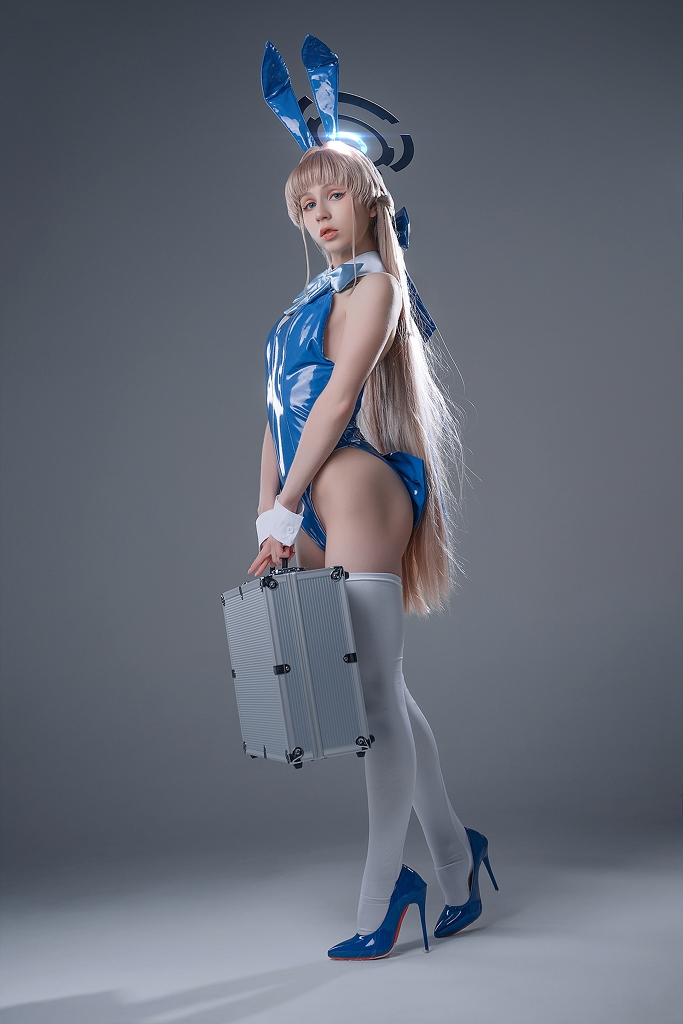 Hackee - Asuma Toki Bunny Suit - Mitaku photo 1-2