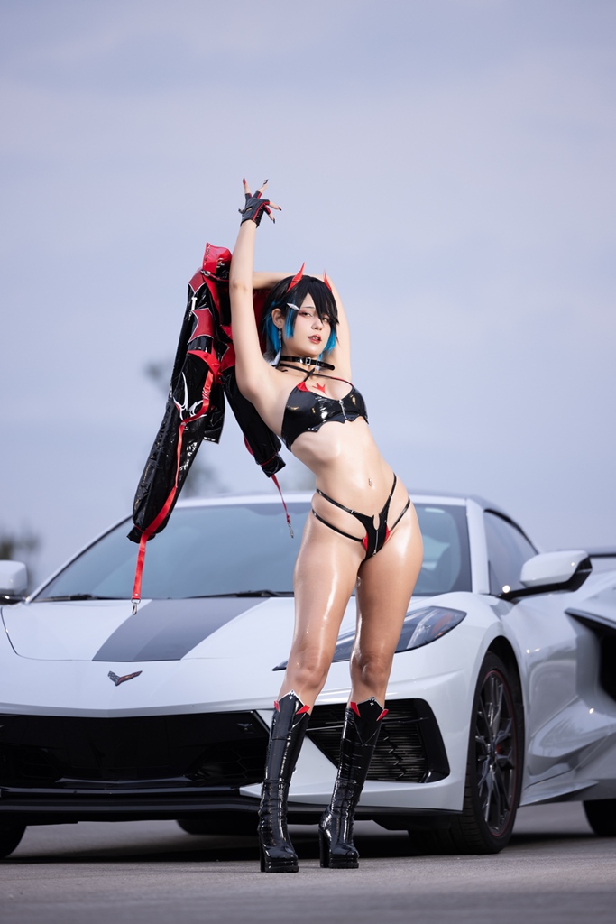 Jean WanWan - Race Queen Ulrich von Hutten (Azur Lane) - Mitaku photo 1-10