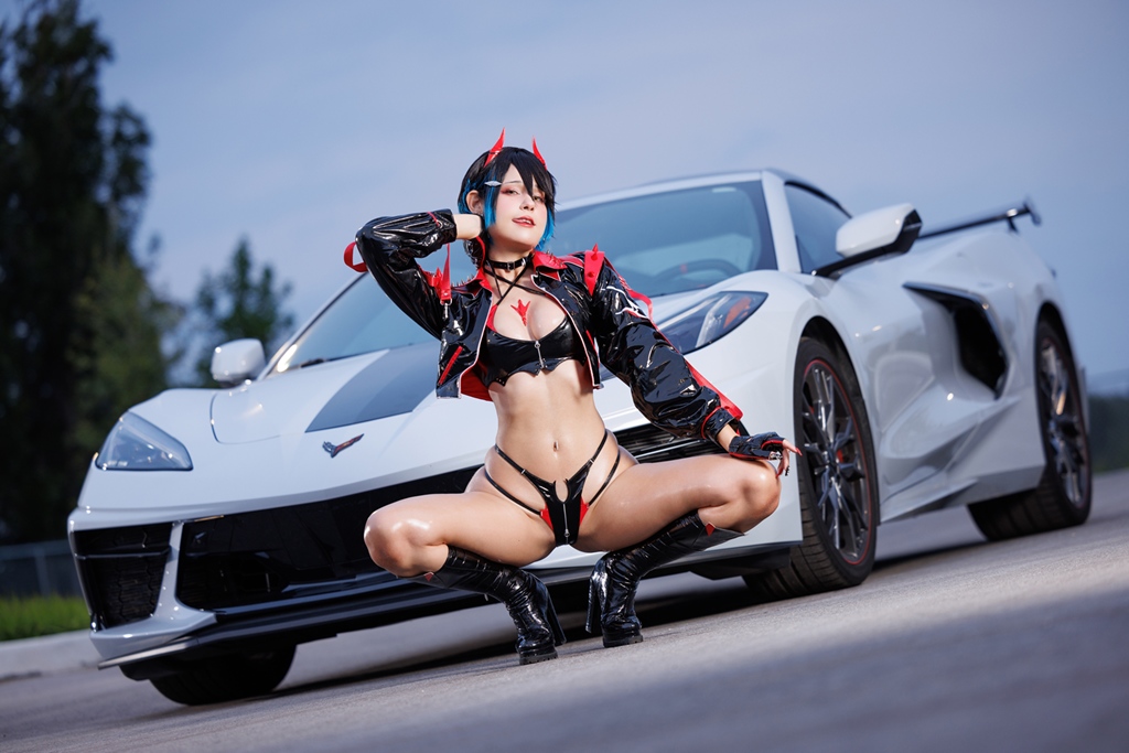 Jean WanWan - Race Queen Ulrich von Hutten (Azur Lane) - Mitaku photo 2-9