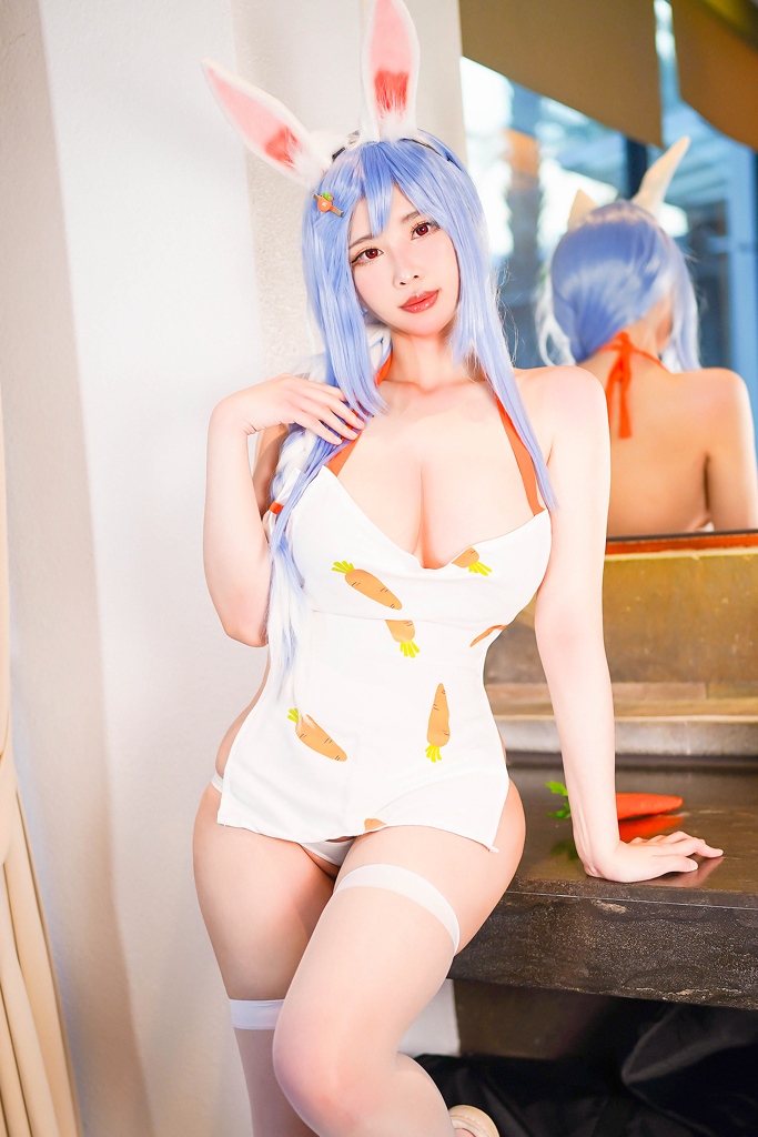 KaYa Huang - Pekomama - Mitaku photo 1-2