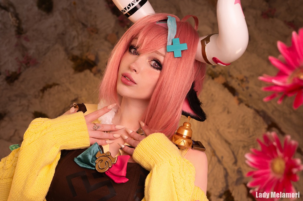 Lady Melamori - Varesa - Mitaku photo 1-0