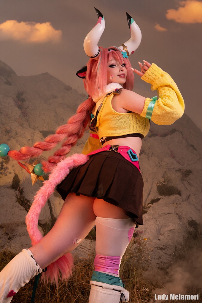 Lady Melamori - Varesa - Mitaku photo 1-18