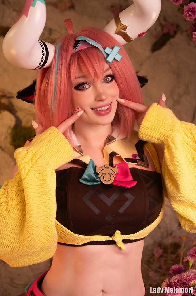 Lady Melamori - Varesa - Mitaku photo 1-1