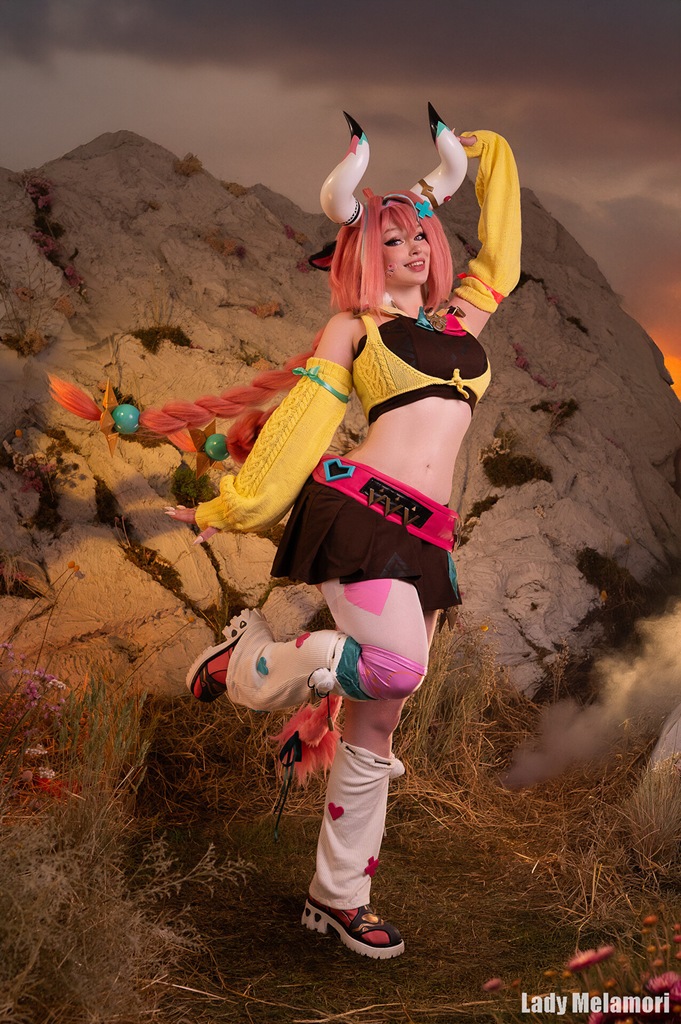 Lady Melamori - Varesa - Mitaku photo 1-19