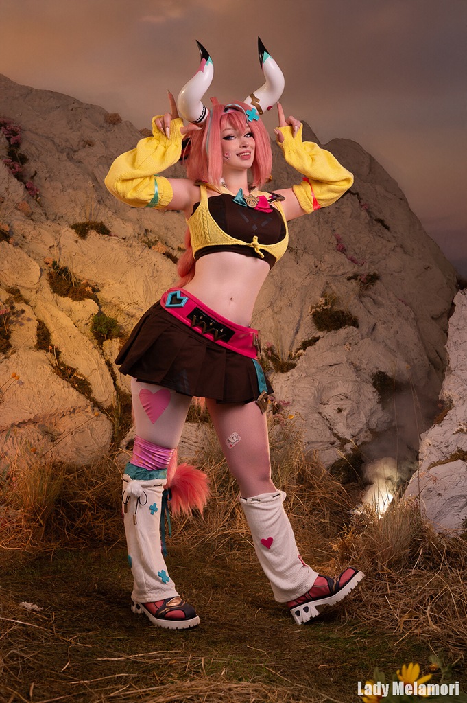 Lady Melamori - Varesa - Mitaku photo 2-0