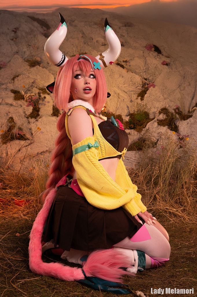 Lady Melamori - Varesa - Mitaku photo 1-8