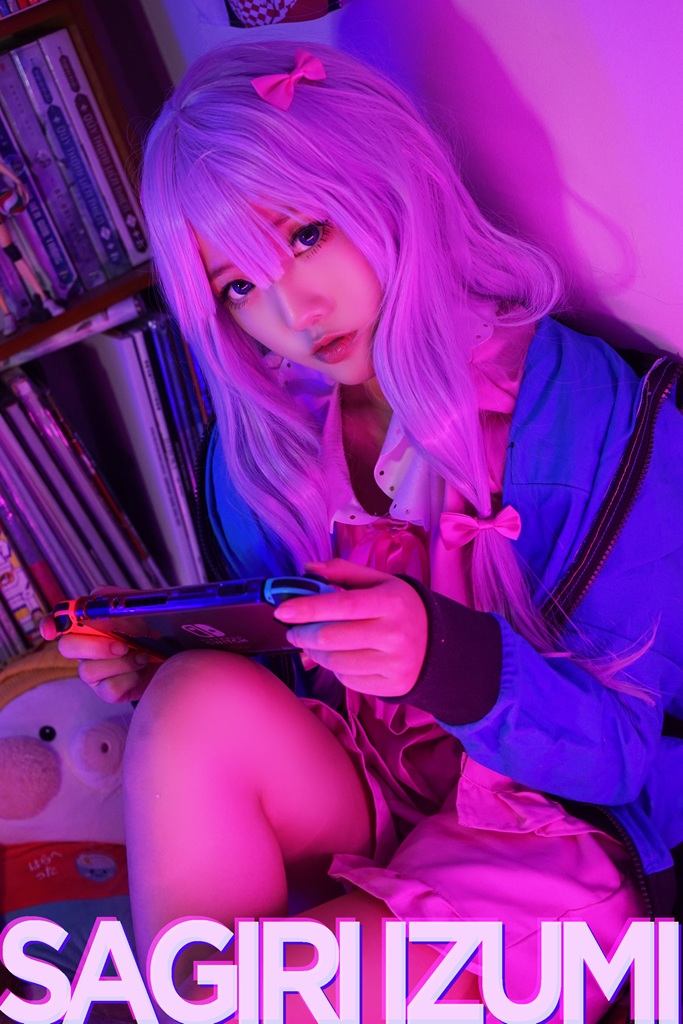 Messie Huang - Sagiri Izumi - Mitaku photo 1-0
