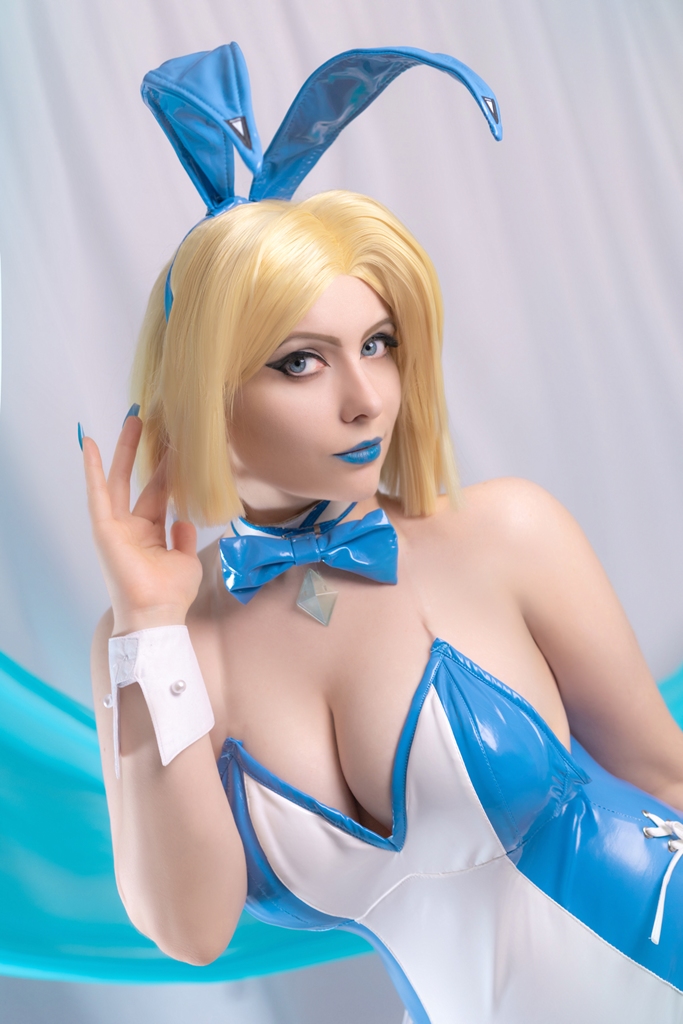 Mirikashi - Emma Frost Bunny Suit - Mitaku photo 1-0