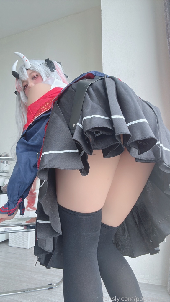 PoppaChan - Nakiri Ayame - Mitaku photo 1-10