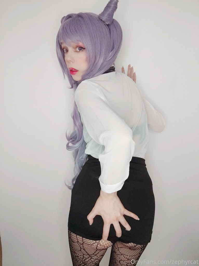 Zephyr Cat - Keqing Office Lady - Mitaku photo 1-1