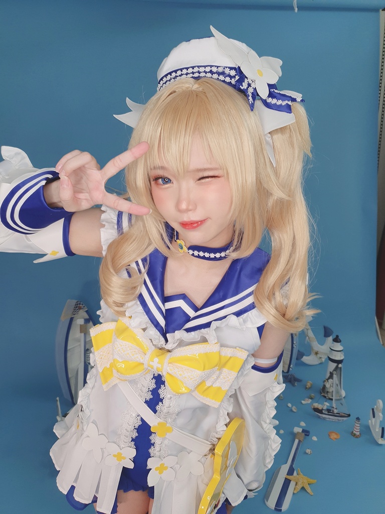 ZinieQ - Barbara Swimsuit (Genshin Impact) - Mitaku photo 2-6