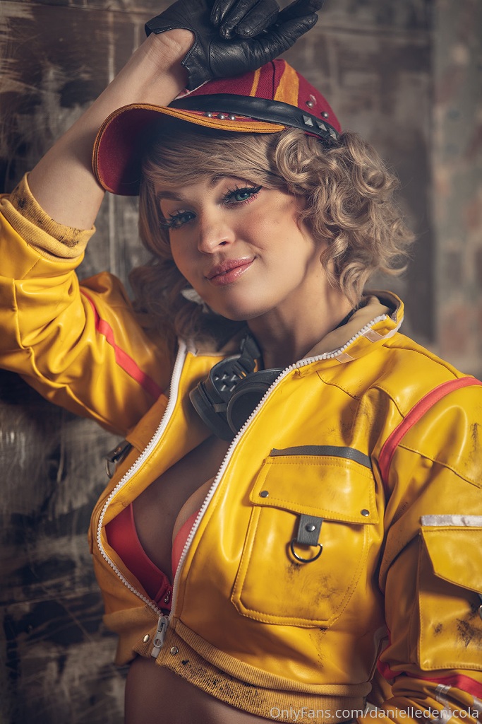 Danielle DeNicola - Cindy Aurum - Mitaku photo 1-7