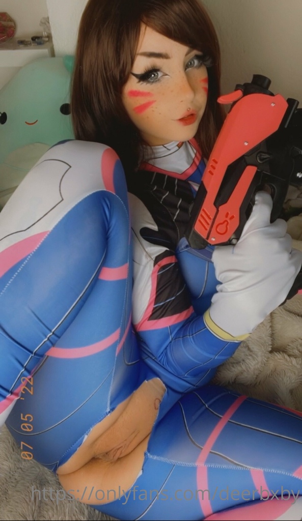Deerbxby - D.Va - Mitaku photo 1-8