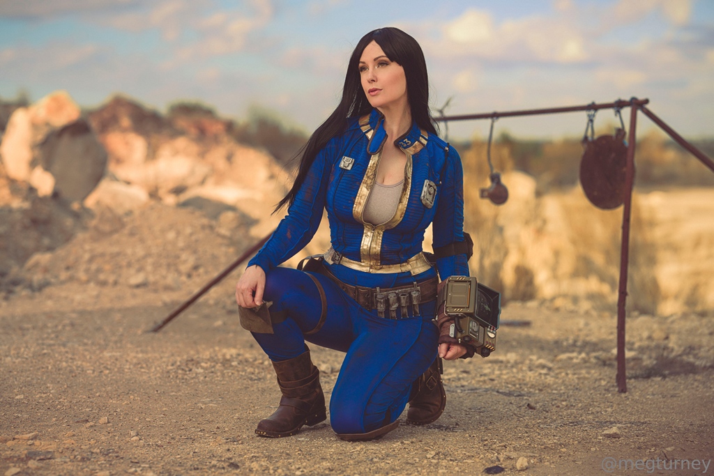 Meg Turney - Vault Dweller - Mitaku photo 1-7