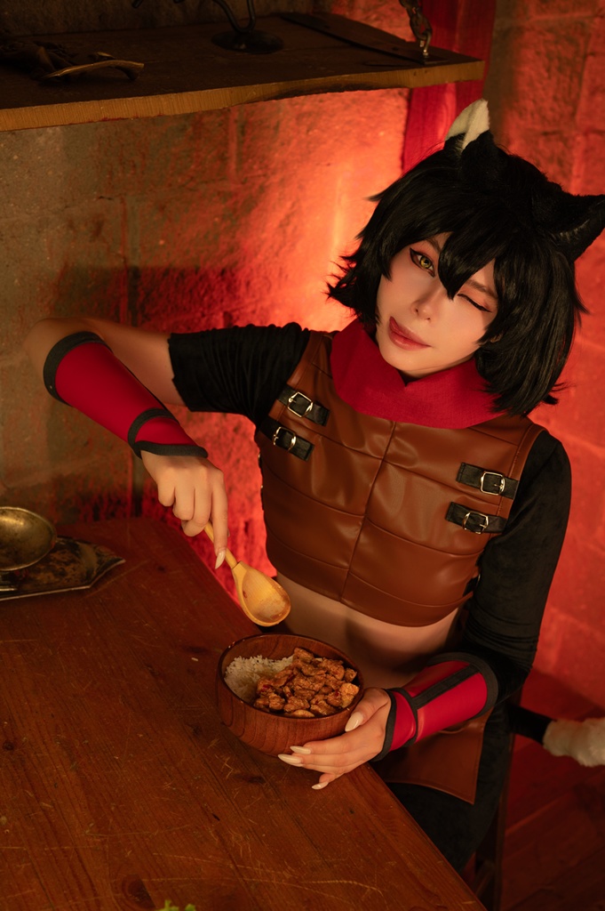 Tsuki Desu - Izutsumi - Mitaku photo 1-2