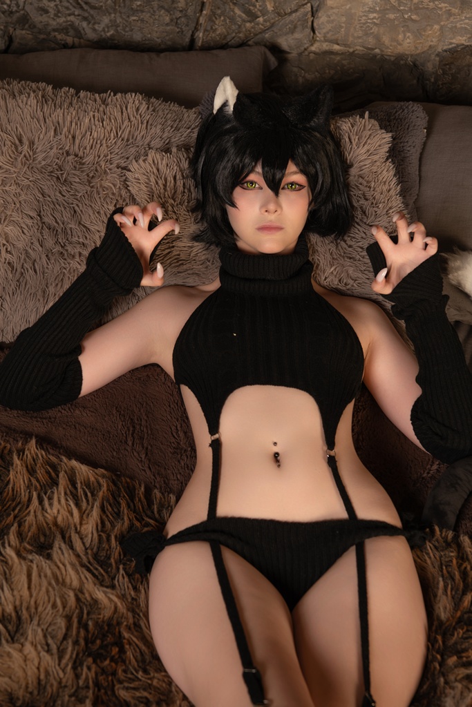 Tsuki Desu - Izutsumi - Mitaku photo 3-1